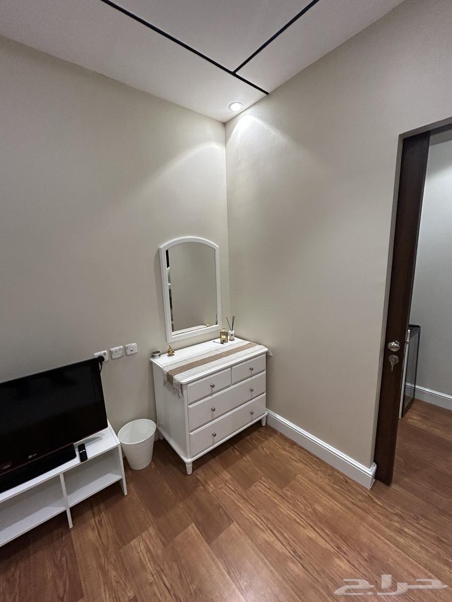 شقة 1 غرف في بني مالك 4