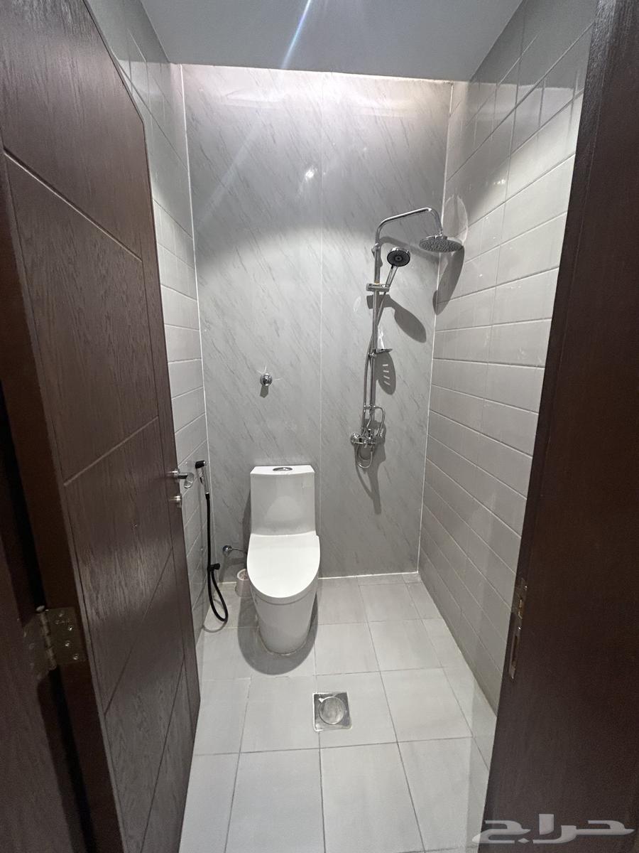 شقة 1 غرف في بني مالك 8