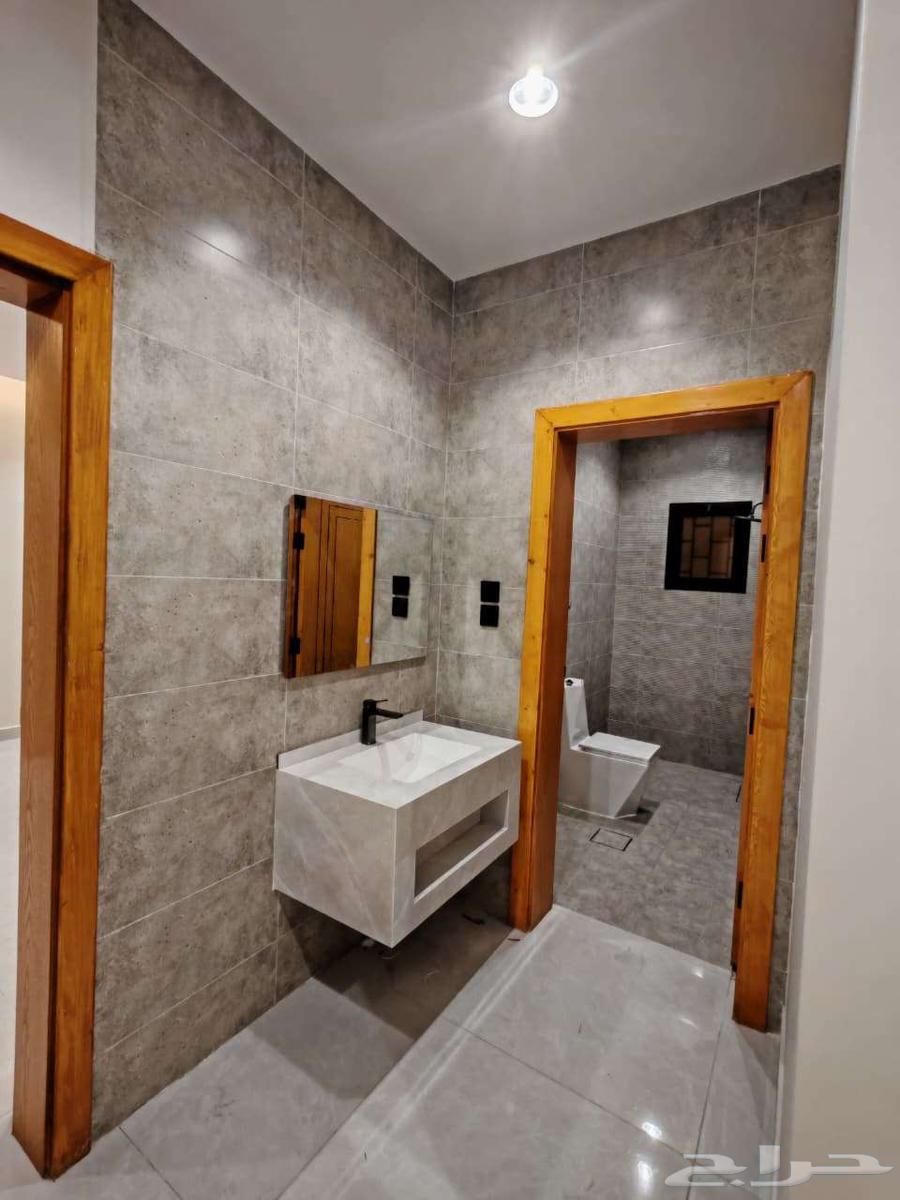 شقة 5 غرف في الربوة 6