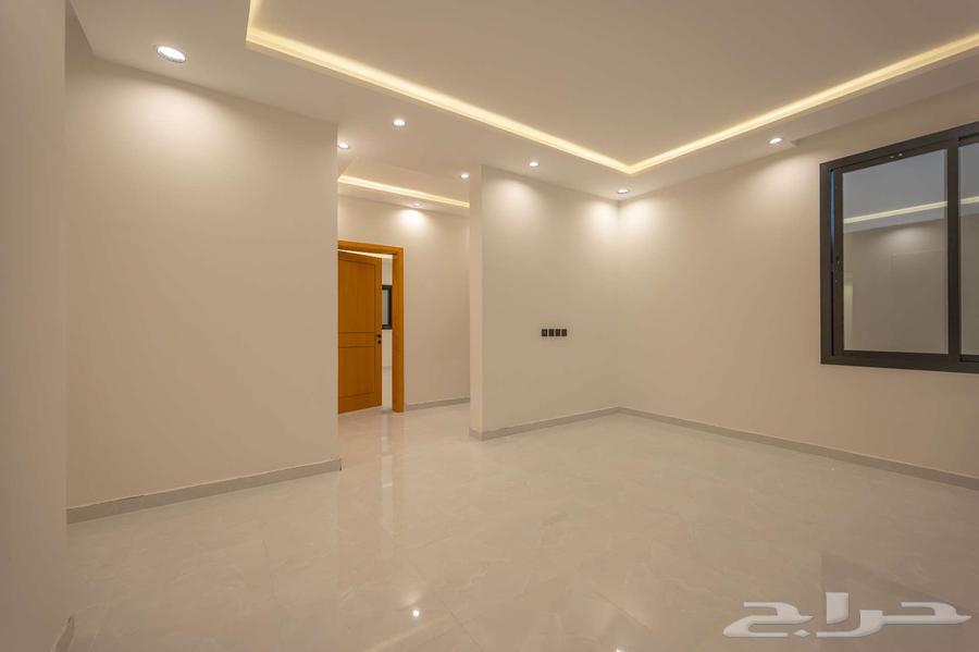 فيلا 6 غرف في الصفوة 14