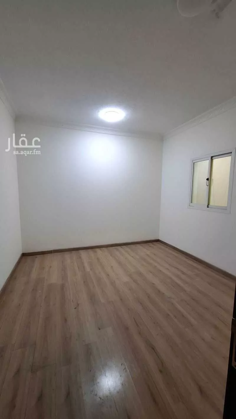 3 bedroom apartment in Al Malqa 6