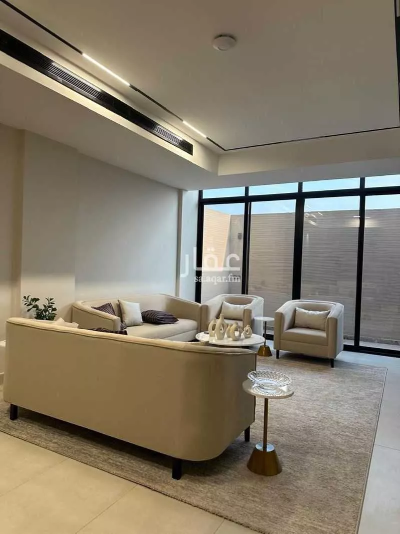 4 bedroom villa in Al Aridh 5