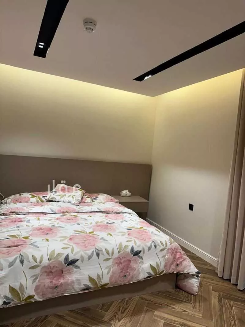 4 bedroom villa in Al Aridh 9