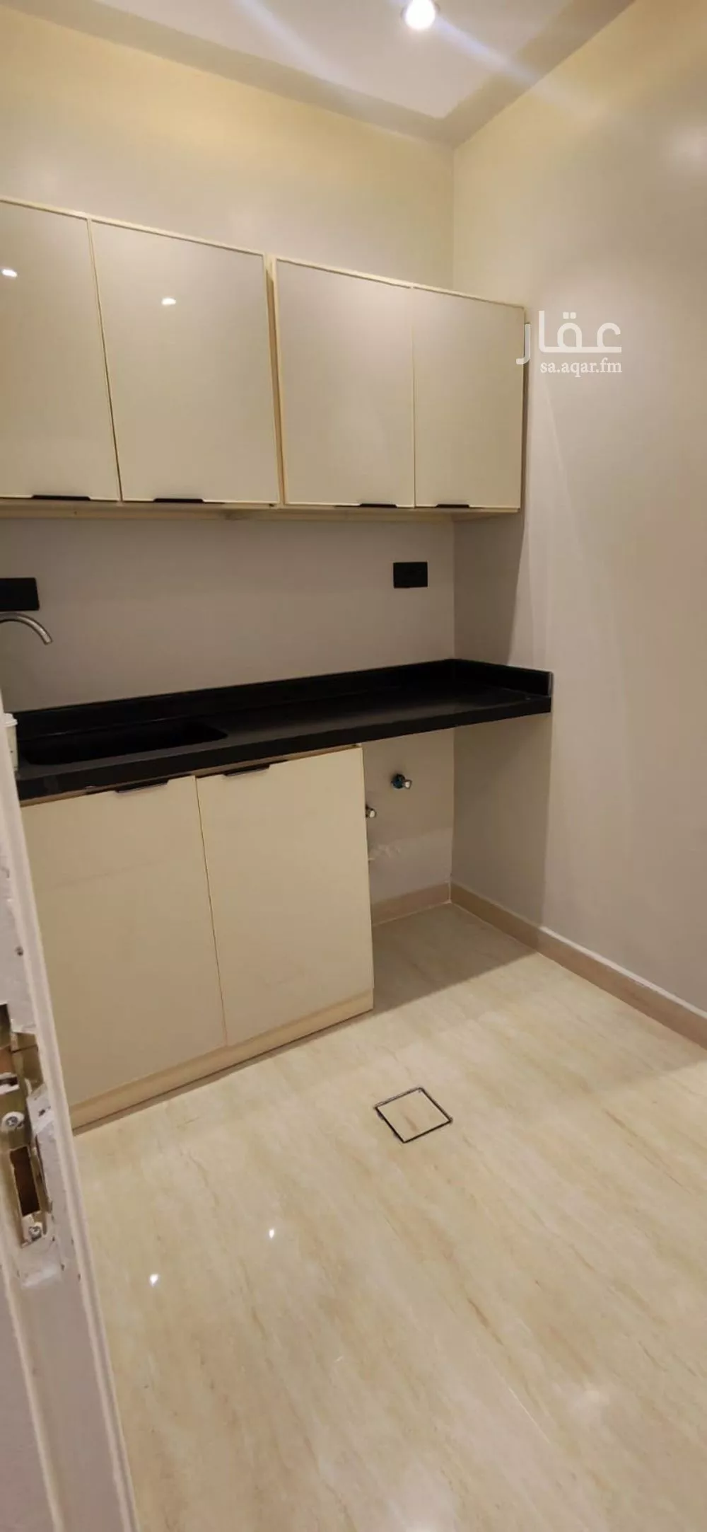 شقة 1 غرف في الوادي 5