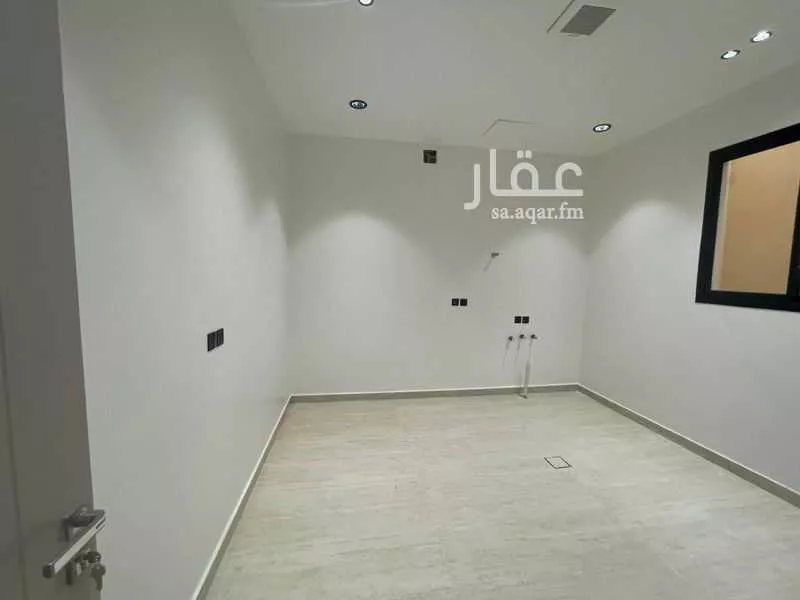 فيلا 6 غرف في العريجاء الوسطى 6