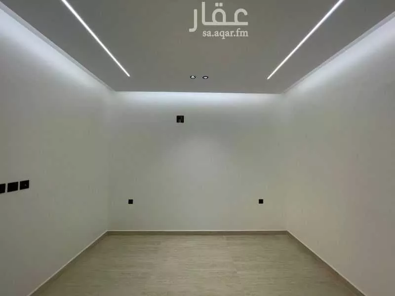 فيلا 6 غرف في العريجاء الوسطى 9