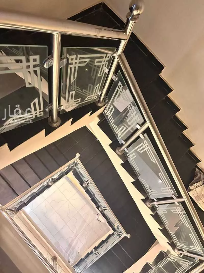 فيلا 5 غرف في الرمال 4