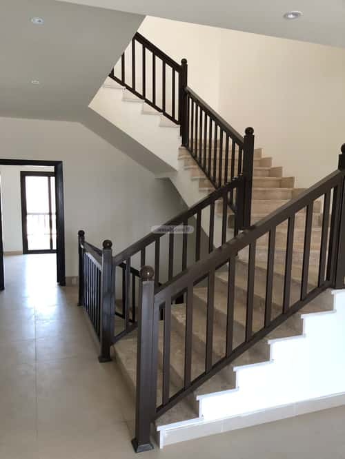 فيلا 6 غرف في الصواري 10