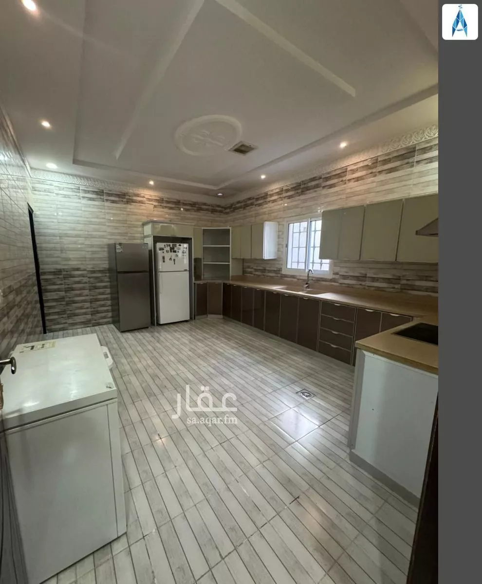 فيلا 4 غرف في ظهرة لبن 12