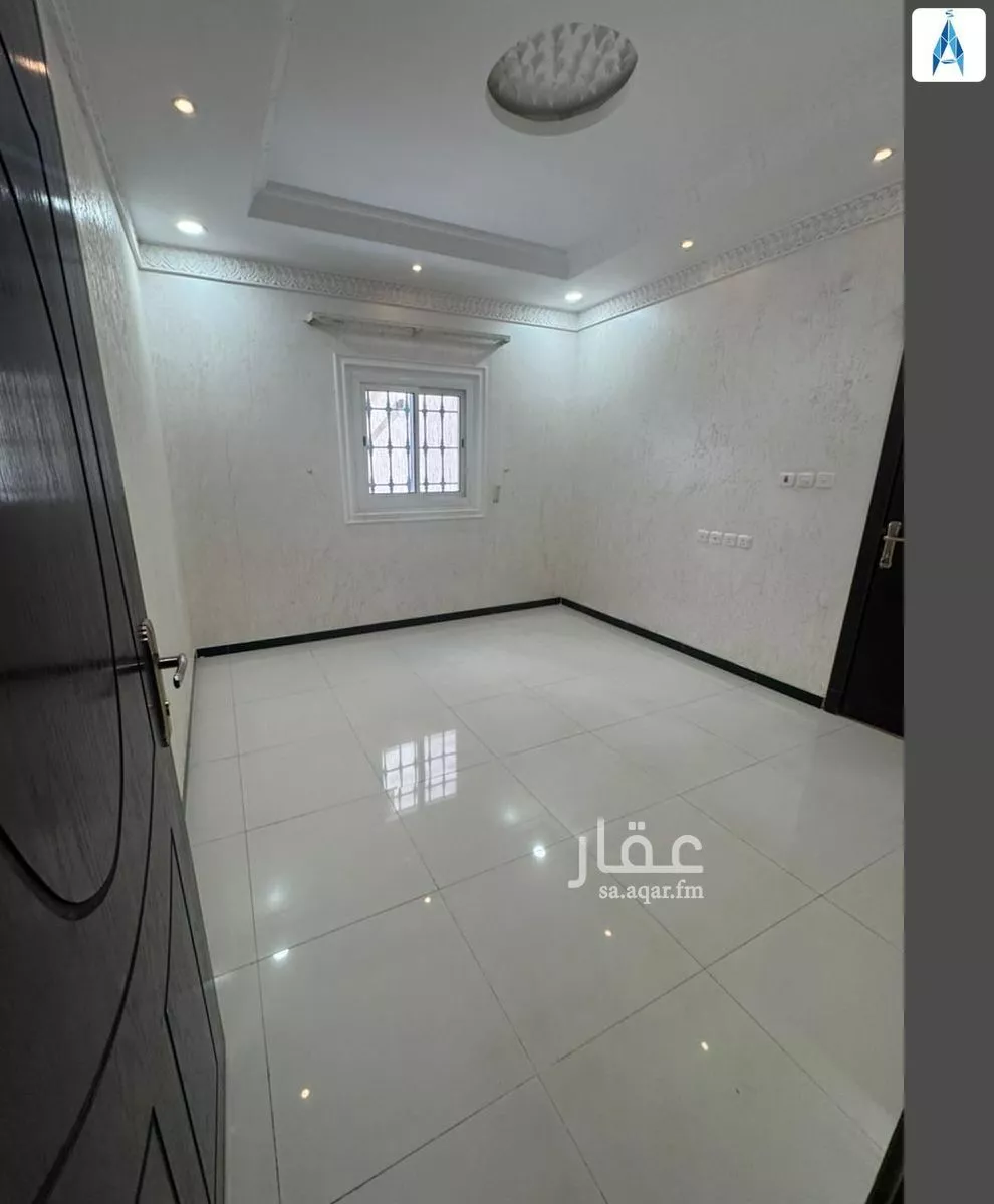 فيلا 4 غرف في ظهرة لبن 8