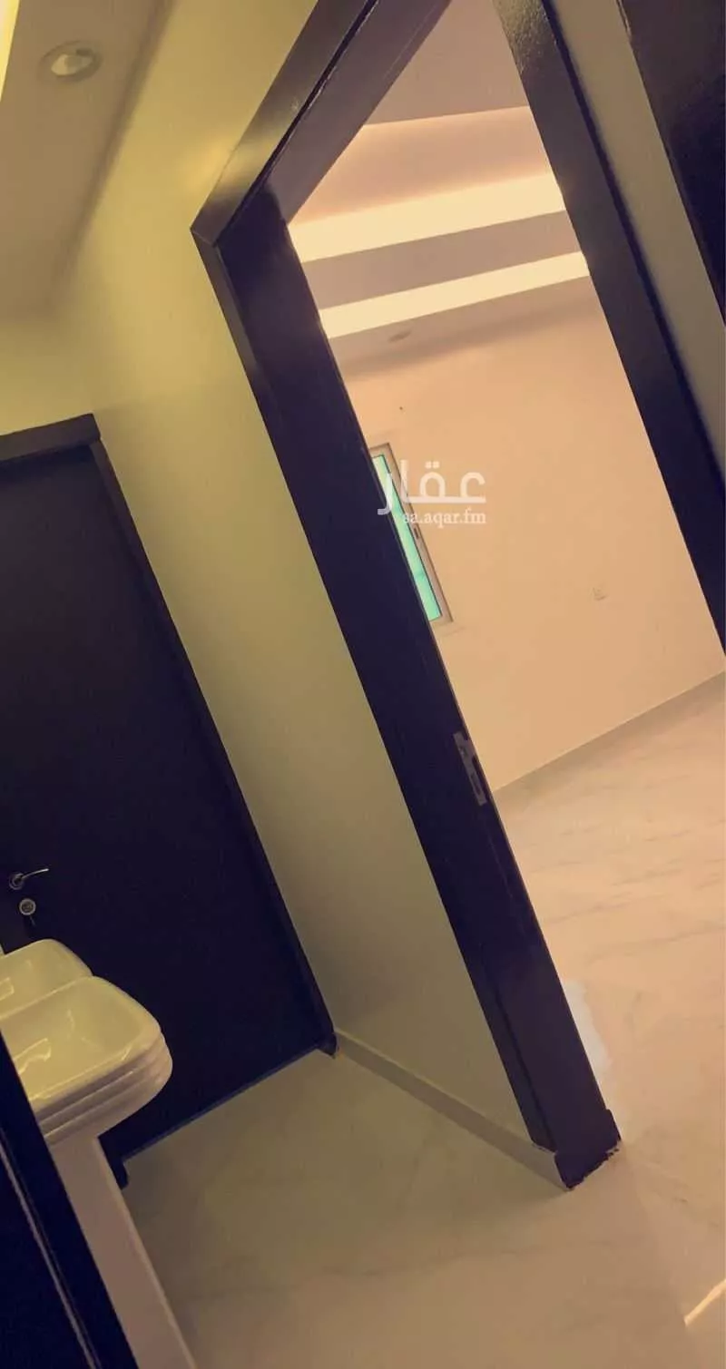 دور 3 غرف في السعادة 4