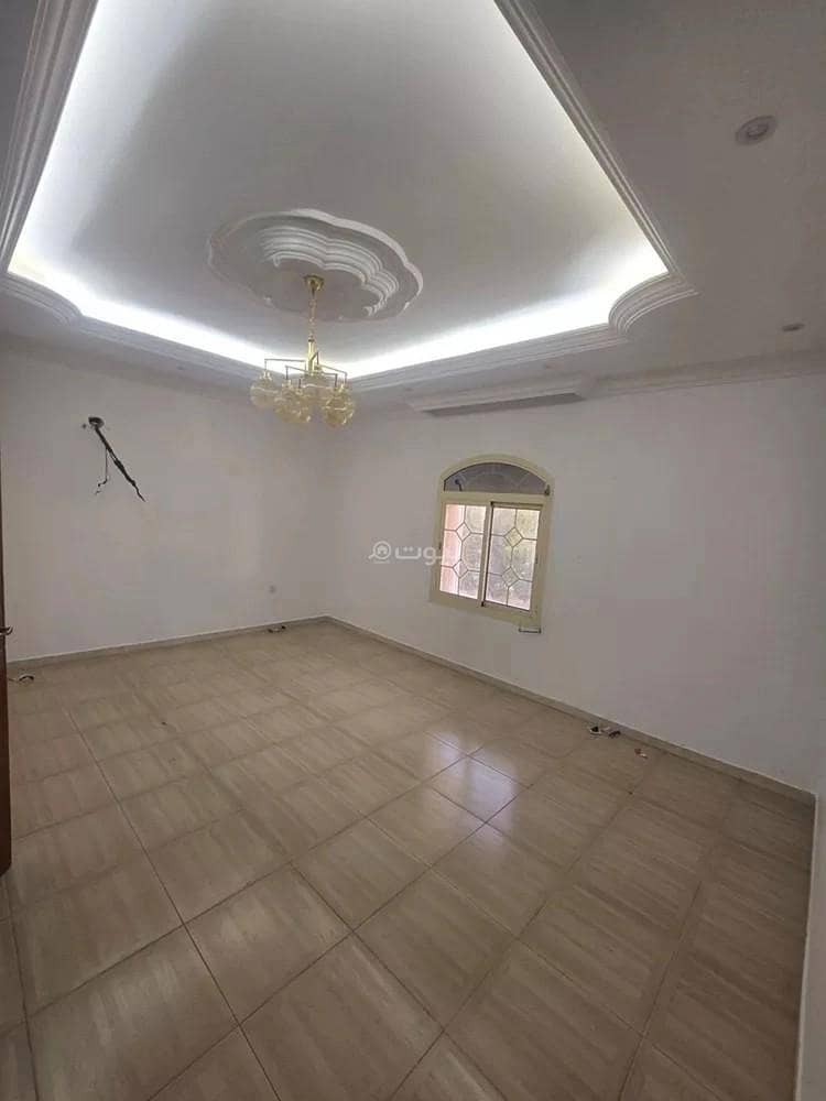 4 bedroom villa in Al Basateen, Jeddah 12