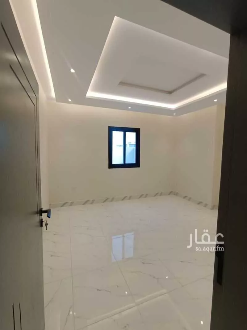 شقة 5 غرف في المروة 8