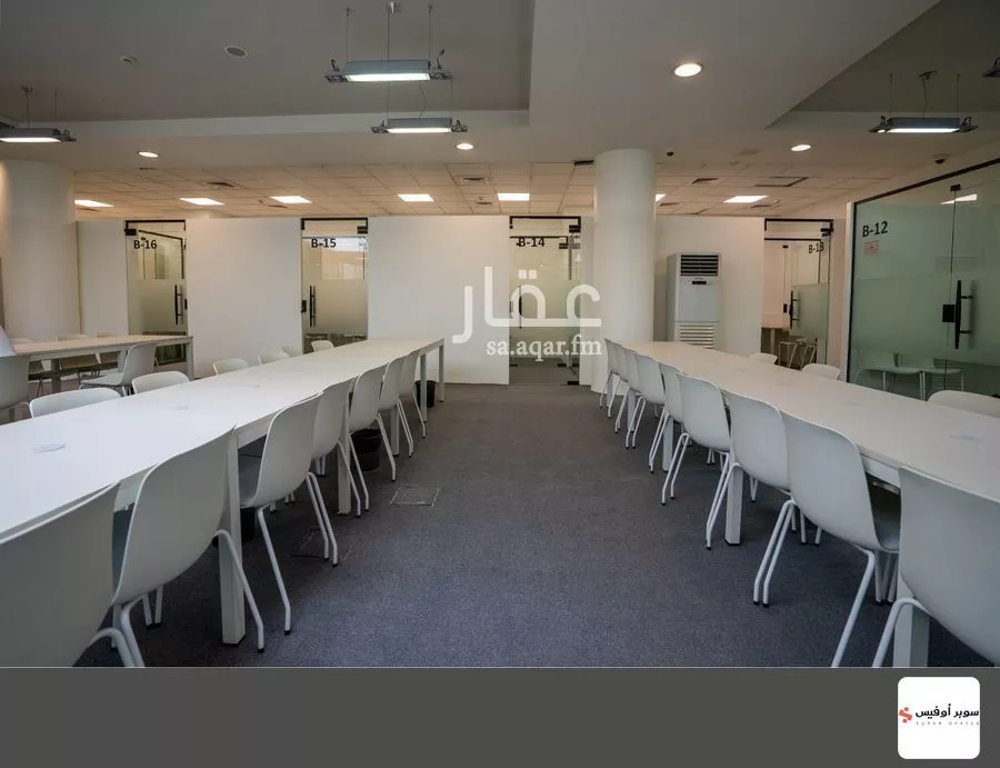 مكتب 10829 م² في الروضة 6