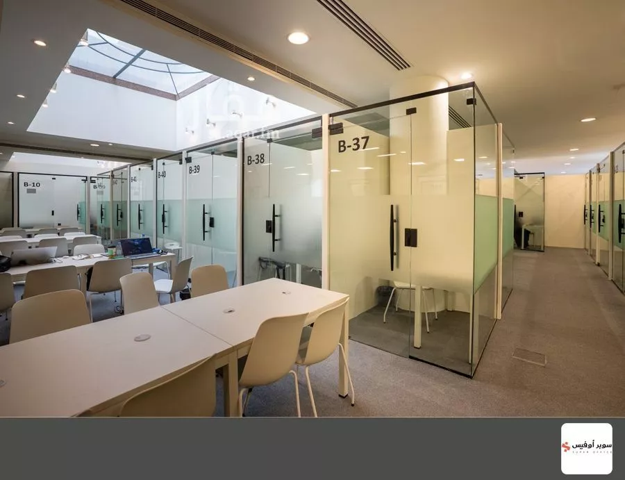 مكتب 10829 م² في الروضة 10