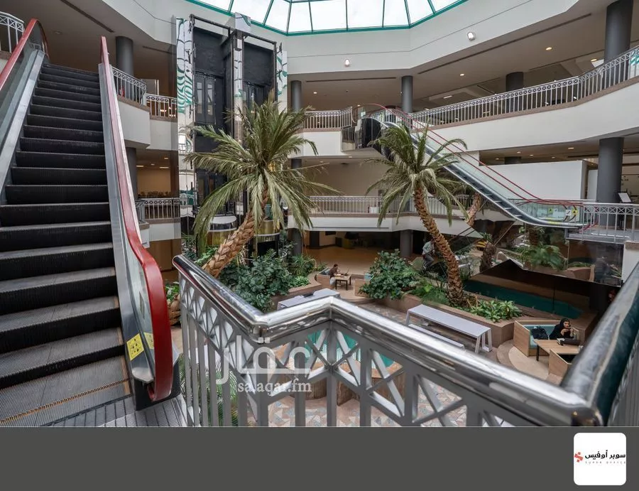 مكتب 10829 م² في الروضة 19