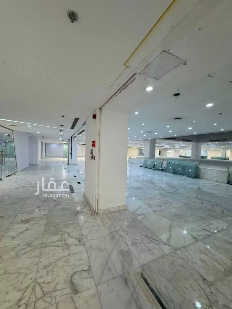مكتب 45128 م² في الملك فهد 2