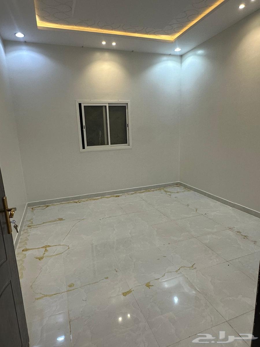 4 bedroom apartment in Al Rimal 6