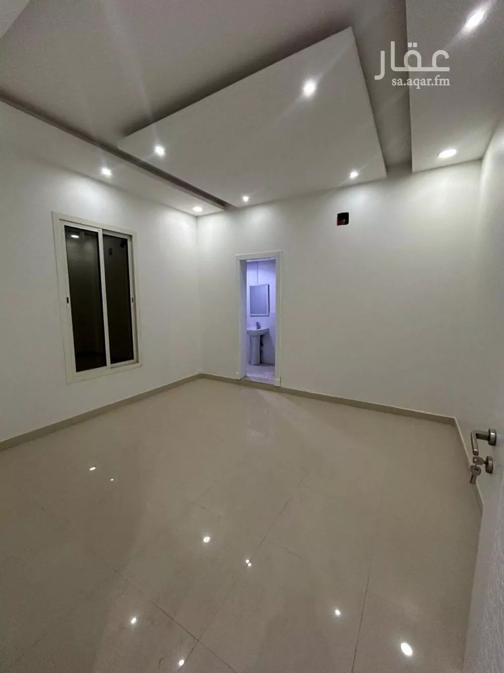 دور 3 غرف في العارض 4