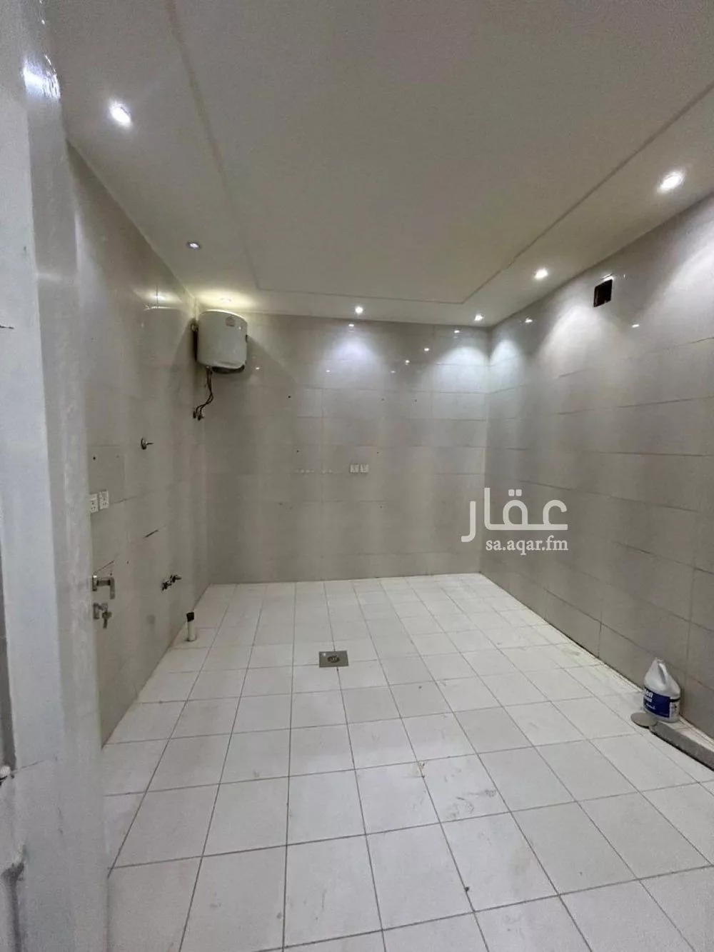 دور 3 غرف في العارض 8