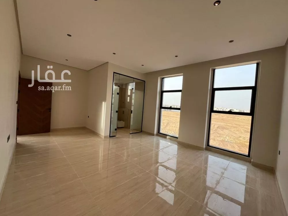 5 bedroom villa in Al Mahdiyyah 28
