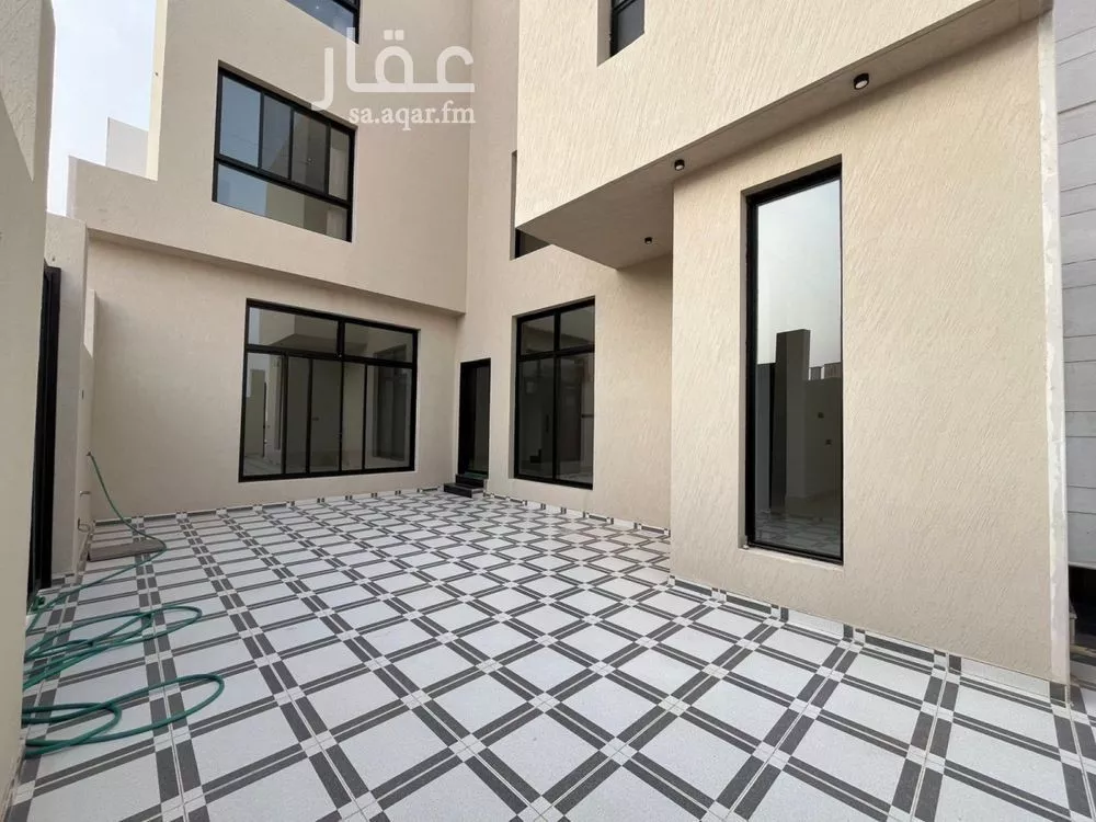 فيلا 5 غرف في المهدية 8