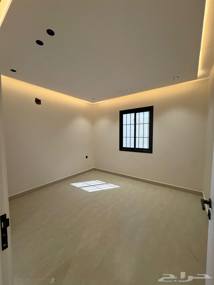 شقة 4 غرف في الندوة 4