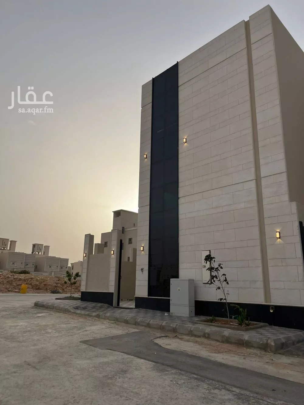 فيلا 5 غرف في المهدية 4