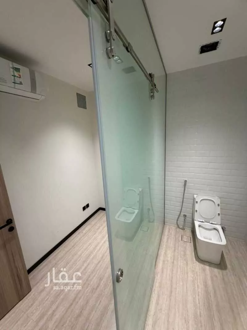 دور 4 غرف في الملك عبدالله 15