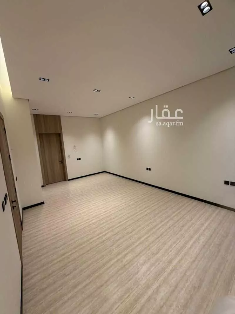 دور 4 غرف في الملك عبدالله 26