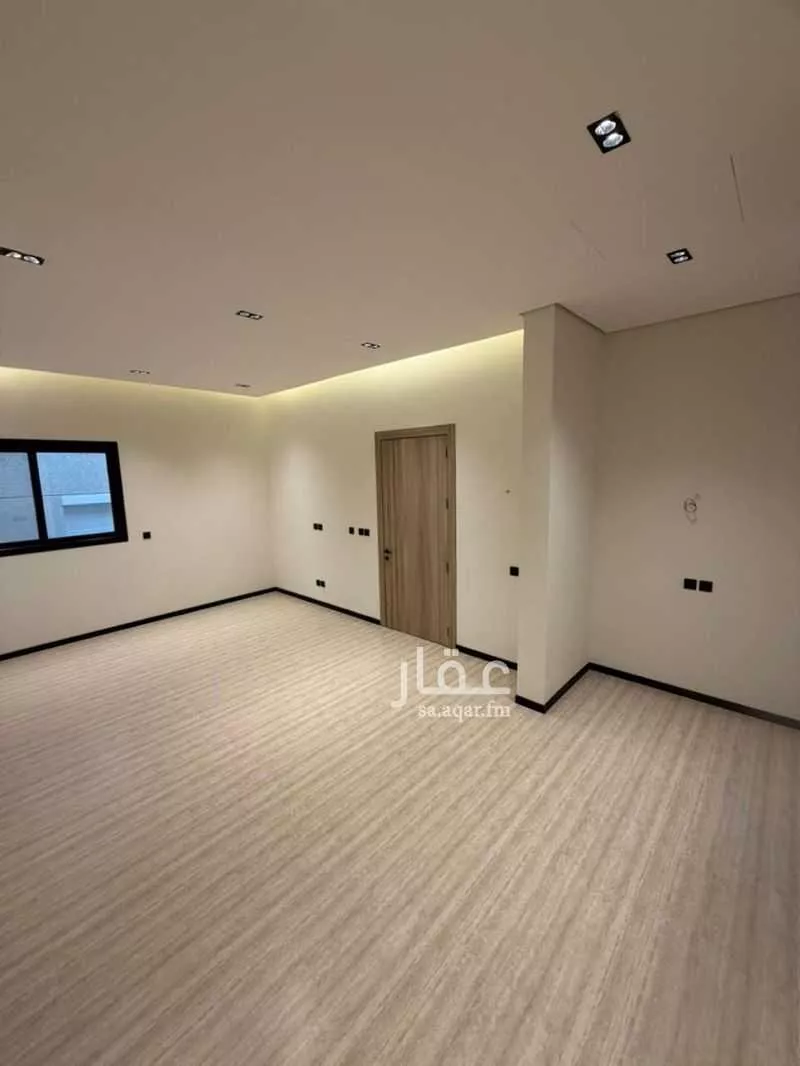دور 4 غرف في الملك عبدالله 28