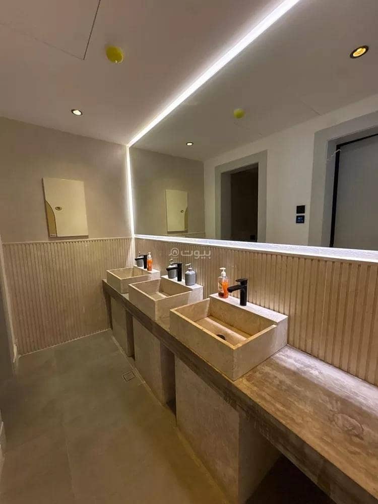 4 bedroom villa in Al Mathar Ash Shamali, Riyadh 13