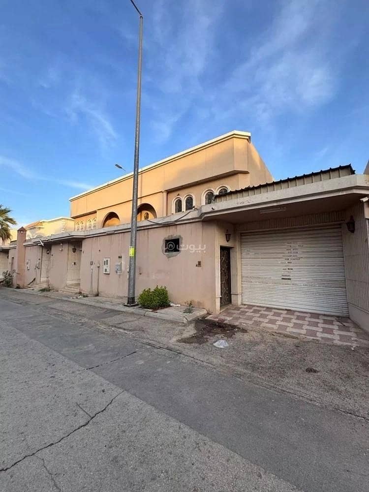 4 bedroom villa in Shubra, Riyadh 2
