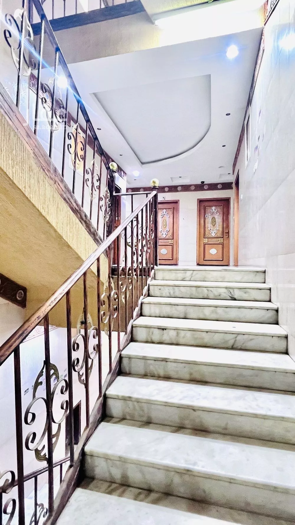 شقة 1 غرف في الخليج 5