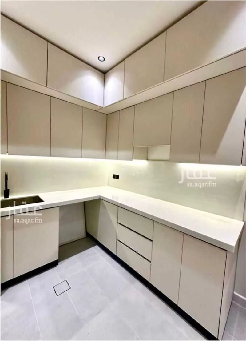 دور 3 غرف في النرجس 14