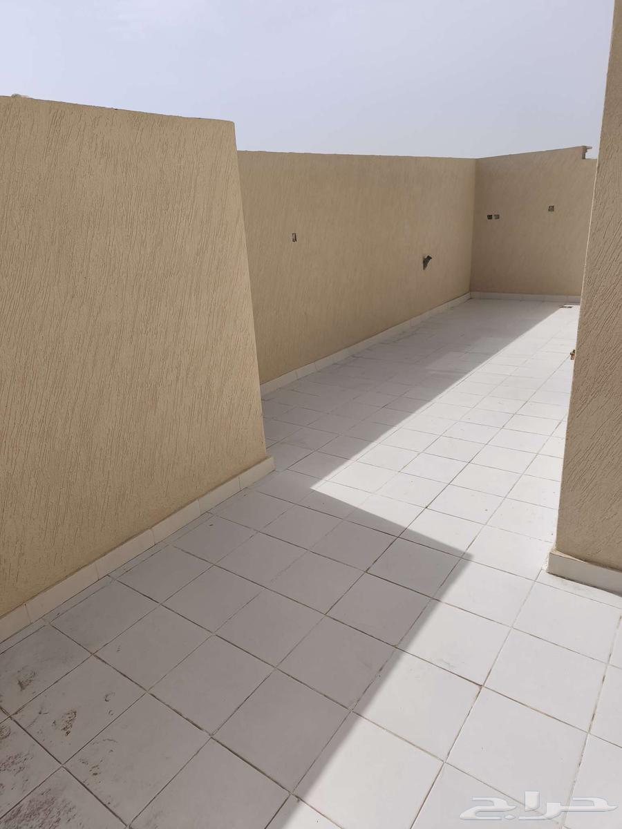 4 bedroom villa in Al Farouq 8