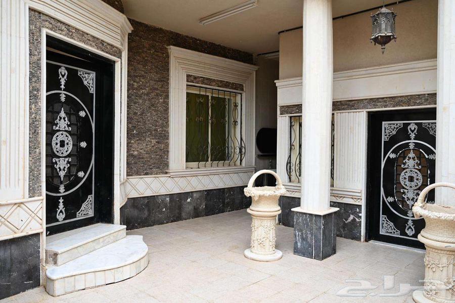 25 bedroom villa in Dhahrat Laban 4