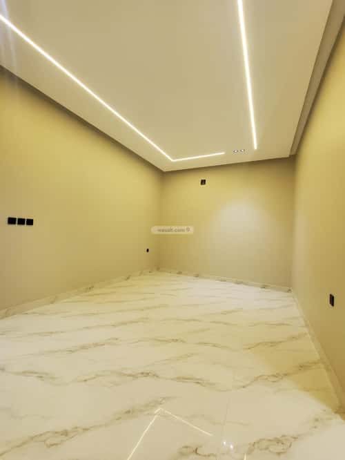 دور 5 غرف في المرجان 13