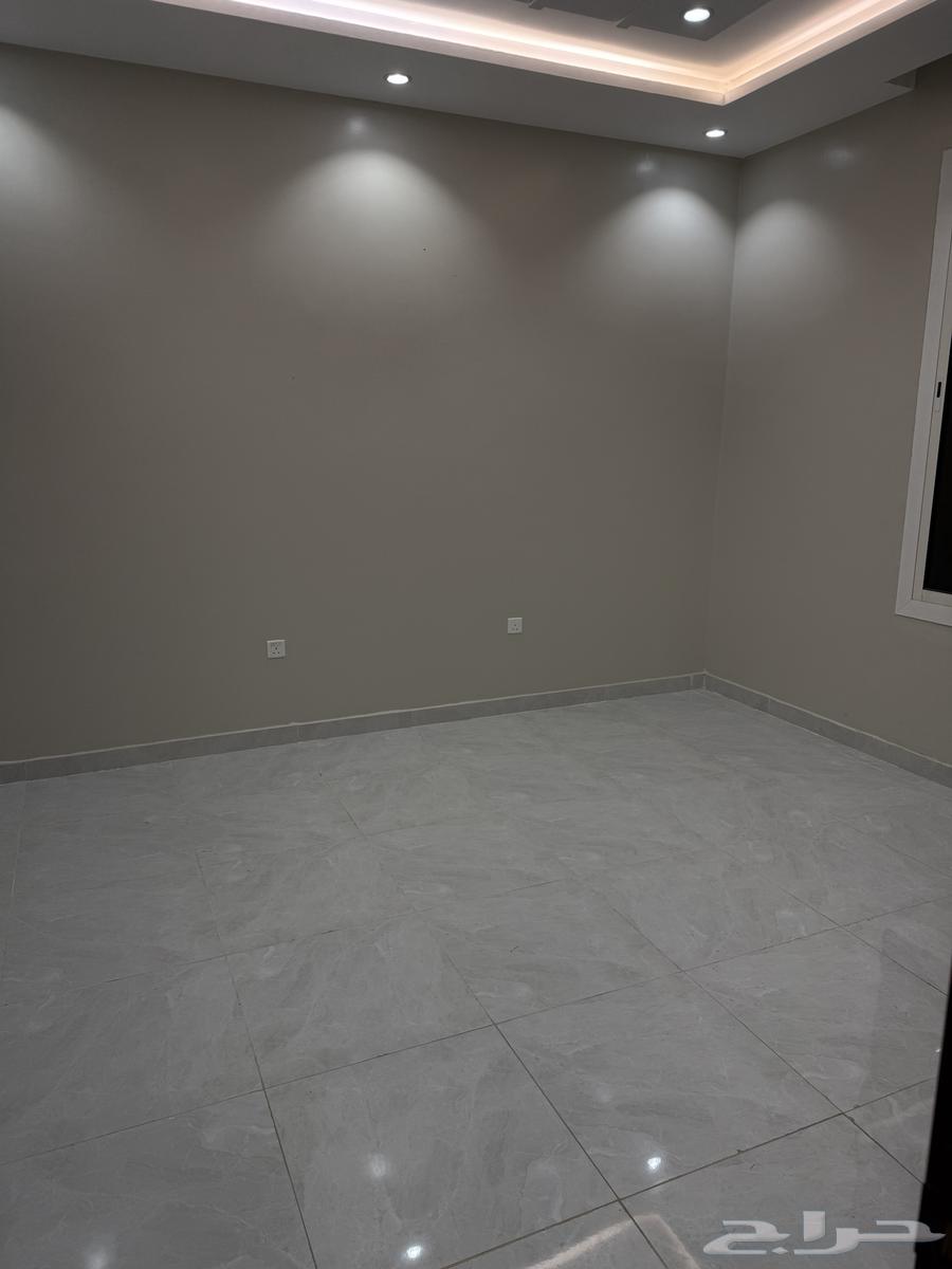 5 bedroom apartment in Al Sawari 9