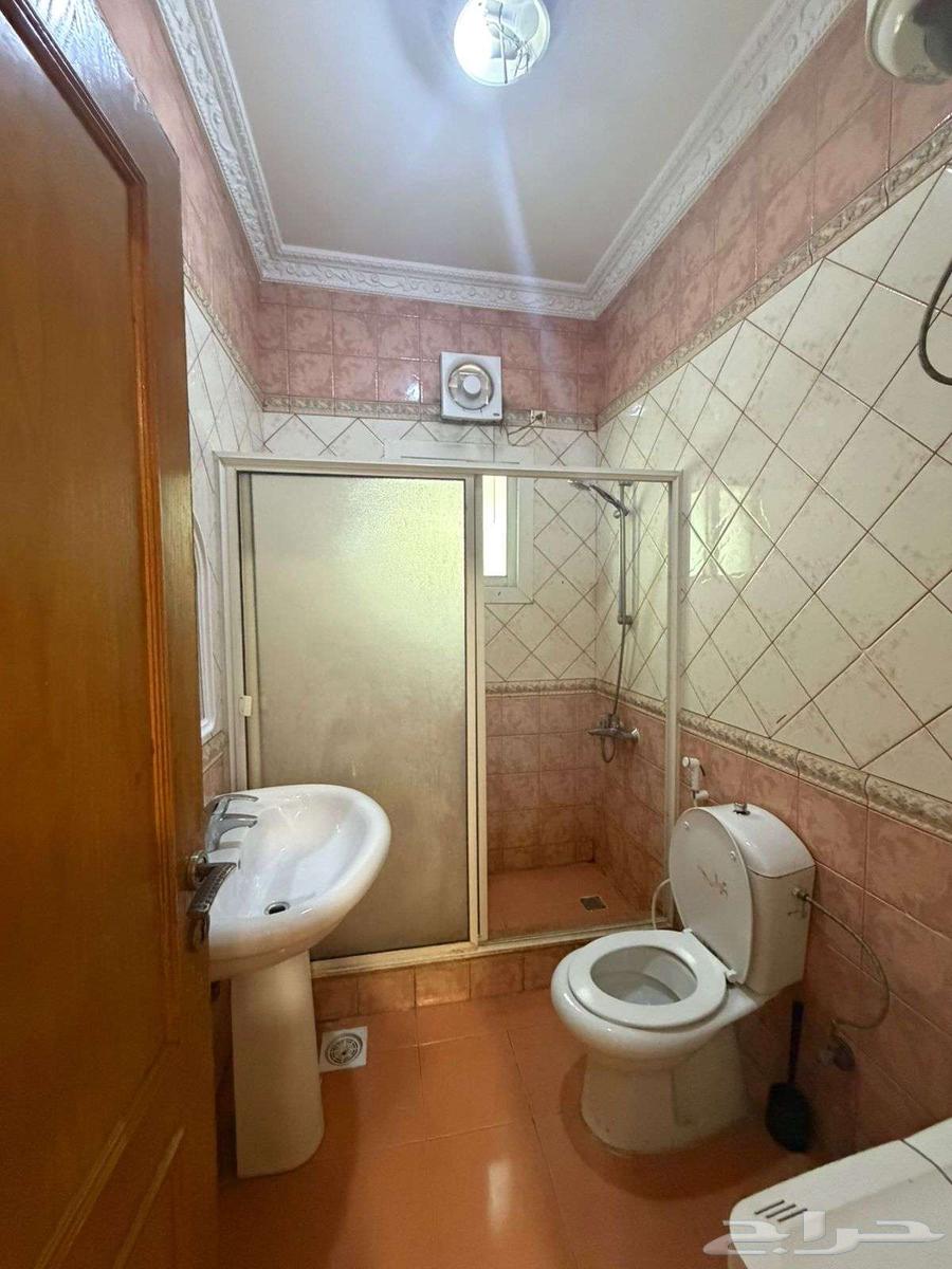 2 bedroom apartment in Al Sharafiyah 6