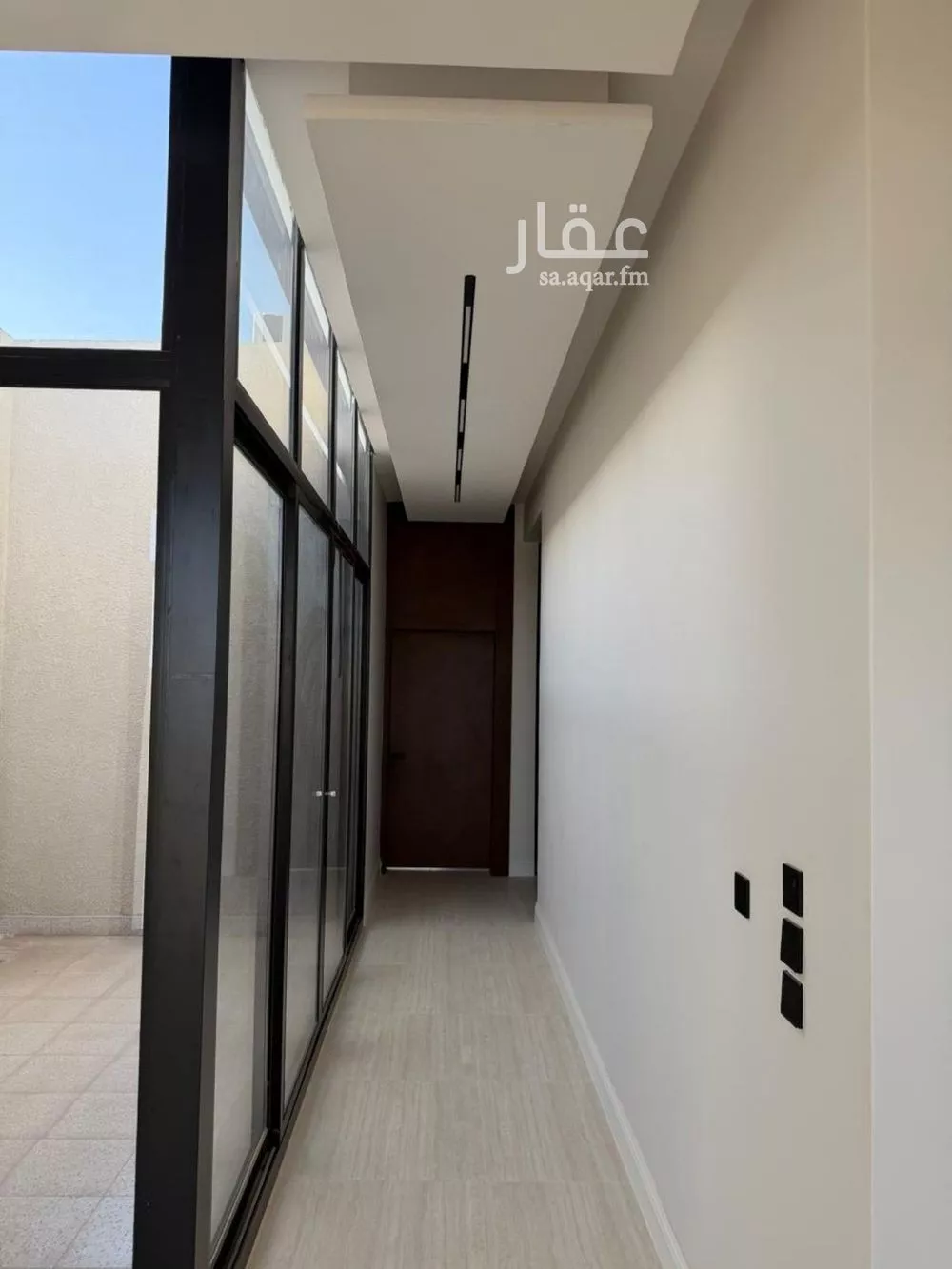 فيلا 4 غرف في العارض 2