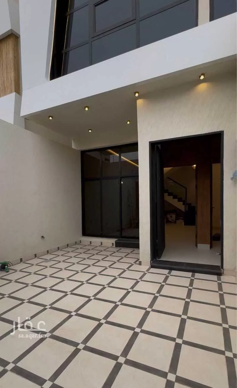 7 bedroom villa in Al Hazm 11