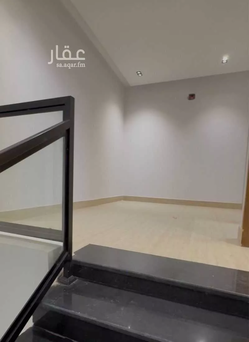 7 bedroom villa in Al Hazm 5