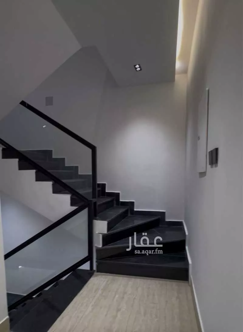 7 bedroom villa in Al Hazm 6