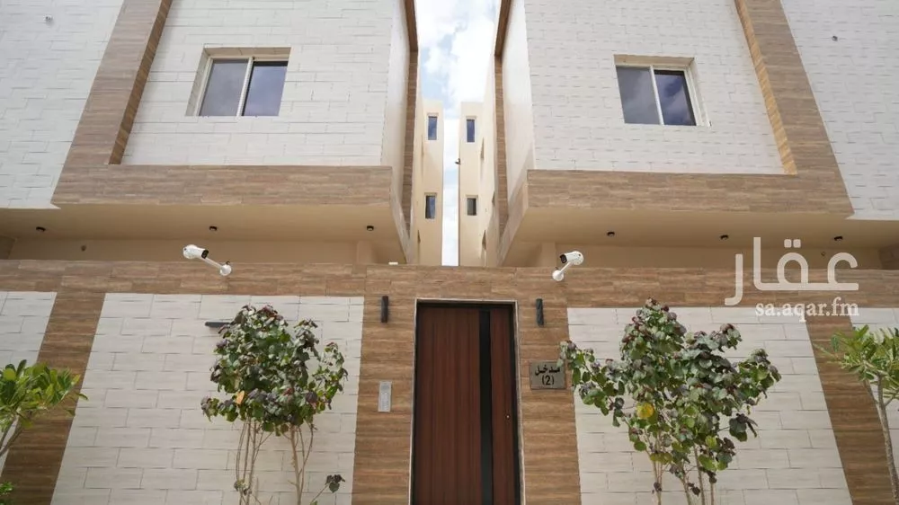 شقة 3 غرف في العليا 12