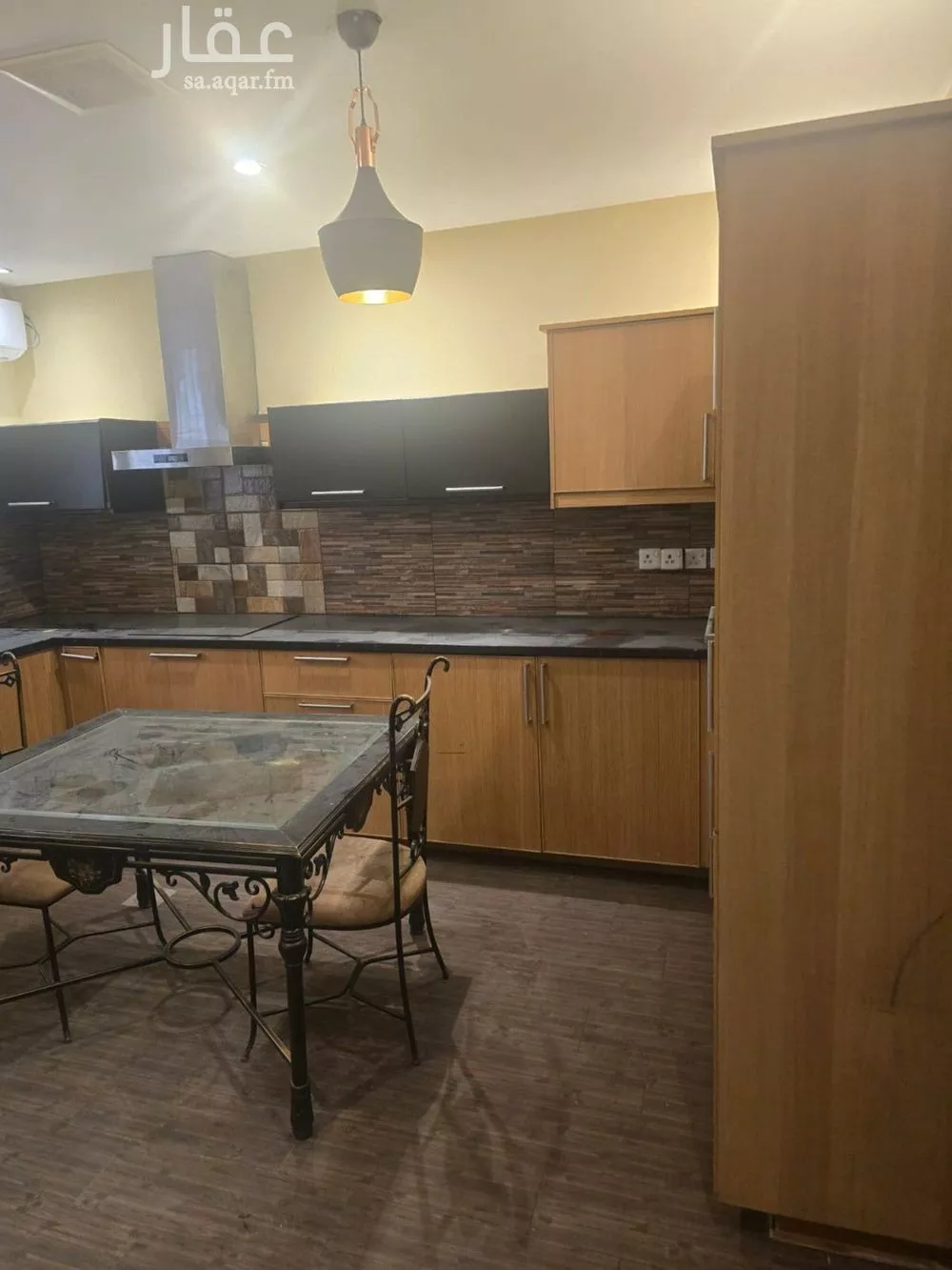 فيلا 5 غرف في الربيع 9