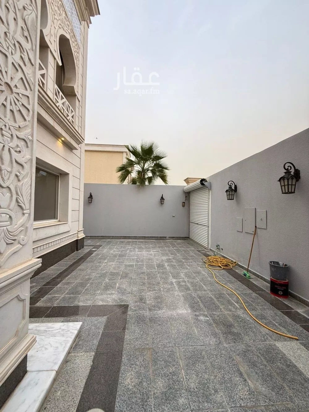 فيلا 4 غرف في العارض 5