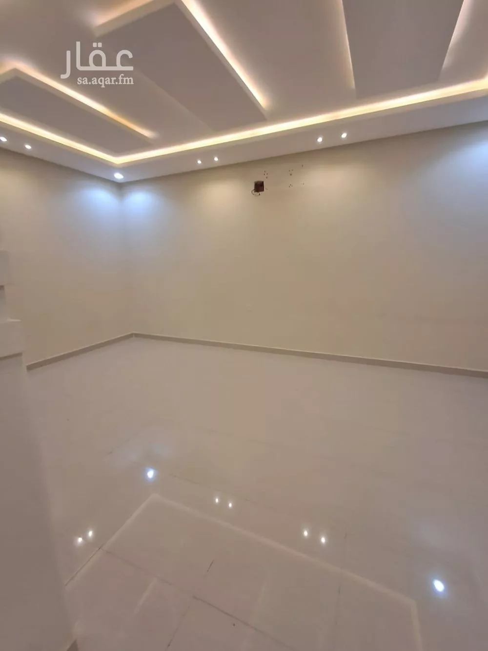 فيلا 5 غرف في الرمال 12