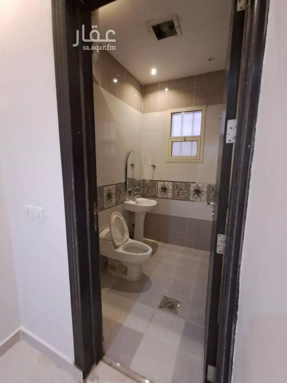 فيلا 5 غرف في الرمال 6