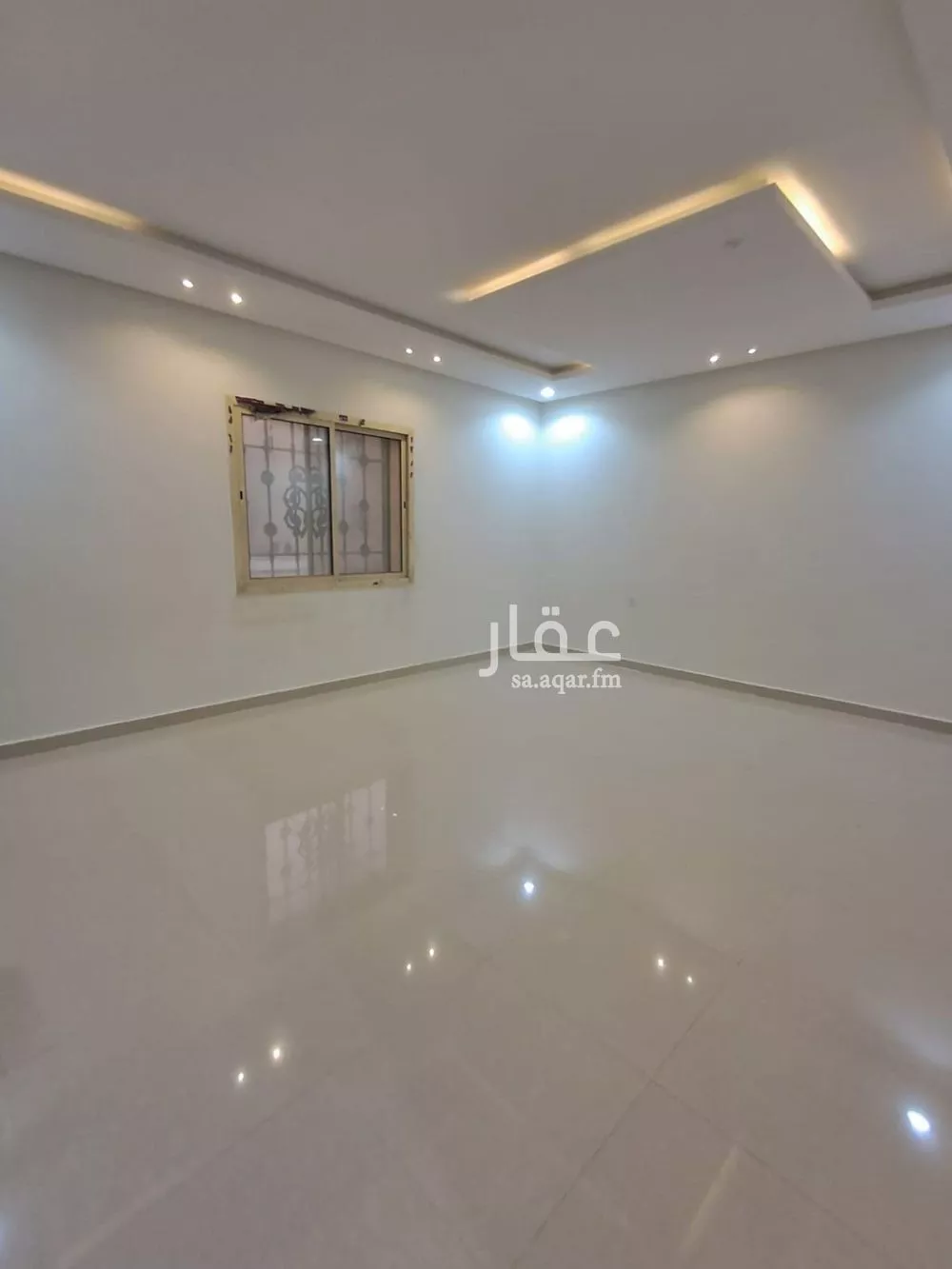 فيلا 5 غرف في الرمال 9